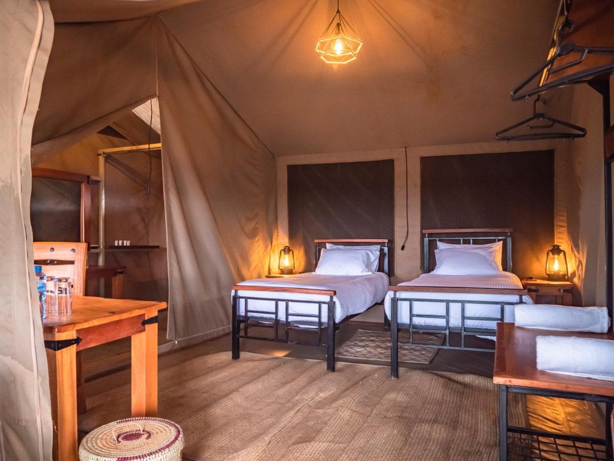 Tulia Amboseli Safari Camp Hotel Kültér fotó